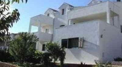 Apartments VESNA_SUPETAR